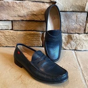 Like NEW Marc Joseph New York Navy Mens Loafers